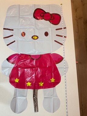 Giant Hello Kitty Foil Balloon